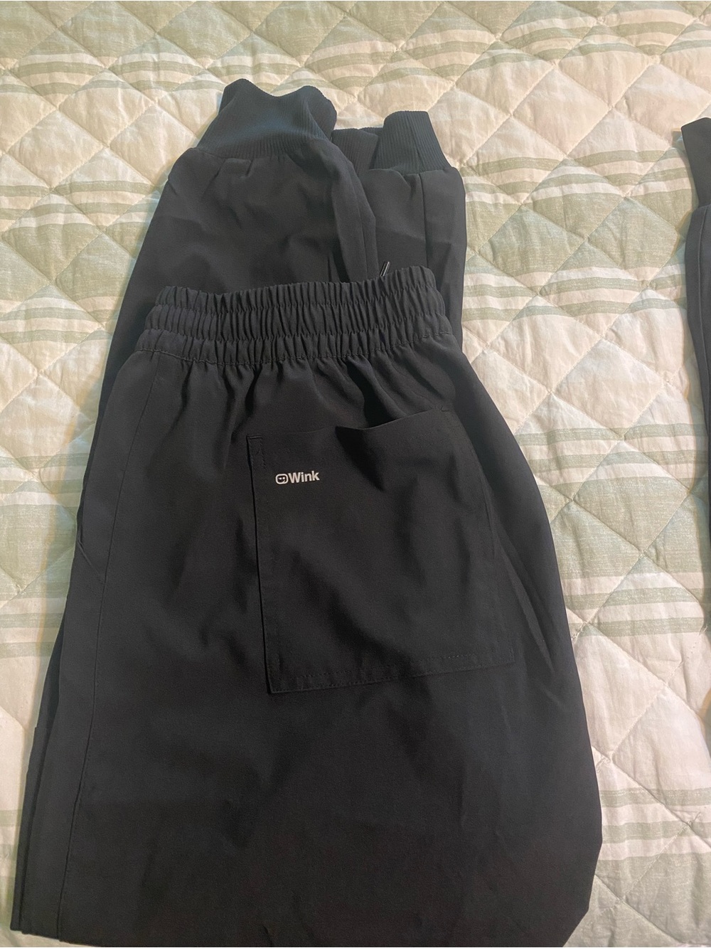 Wink Black Elastic-Waist Cargo Joggers